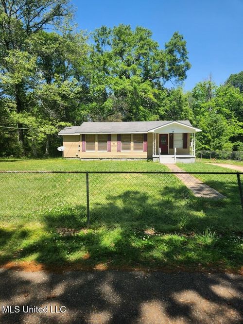 1015 Hubert Lane, Hazlehurst, MS, 39083 | Card Image