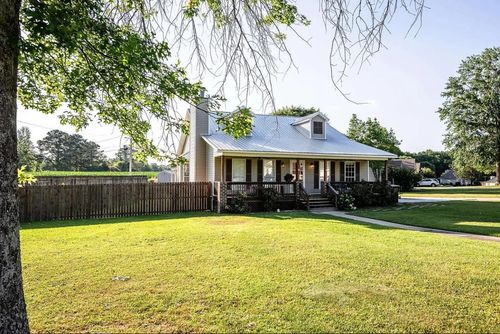 1506 Bower Dr Se, Cullman, AL, 35055-5054 | Card Image