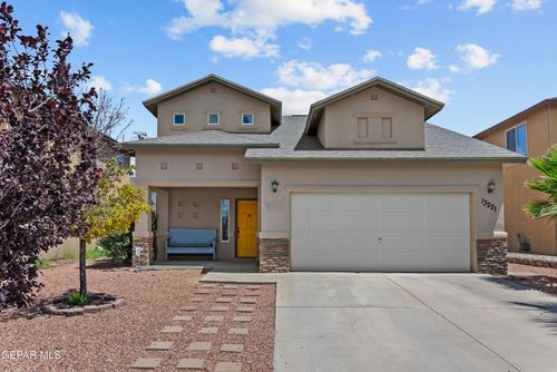 13221 Wellington, Horizon City, TX, 79928-2108 | Card Image