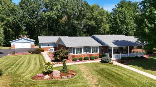 133 Bloch St, Crane, IN, 47522-7405 | Card Image