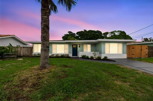 403 Driftwood Dr W, Palm Harbor, FL, 34683-1020 | Card Image