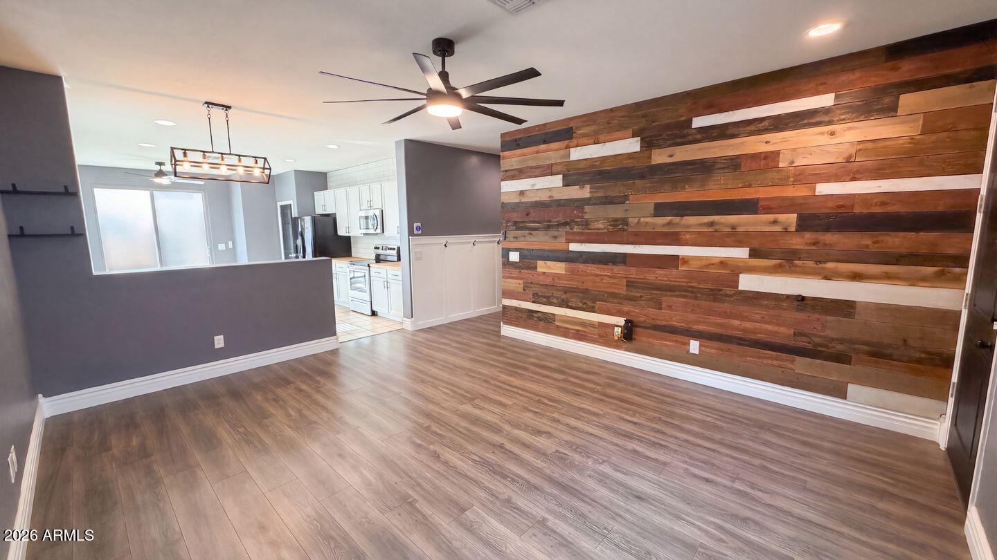 Residential Lease in Surprise 5