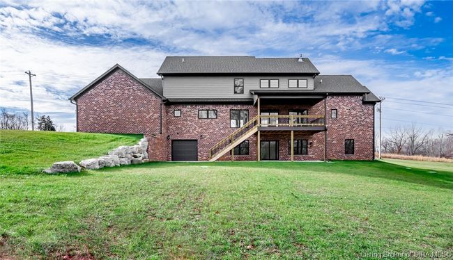 5560 Old Vincennes Rd, Home with 4 bedrooms, 4 bathrooms and null parking in Floyds Knobs IN | Image 9