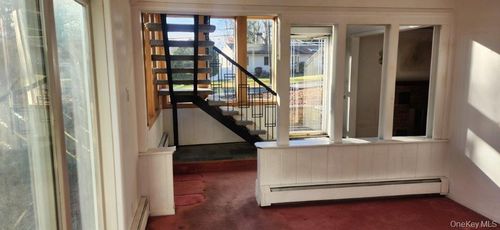 112 New Valley Rd, New City, NY, 10956-1600 | Card Image