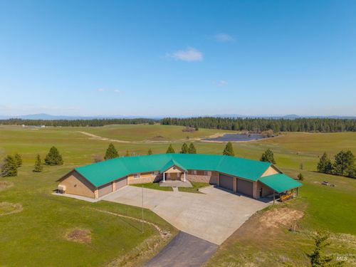 3592 Freeman Creek Rd, Lenore, ID, 83541-5098 | Card Image
