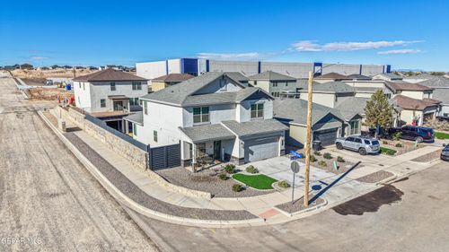 1621 Sam Dominguez St, El Paso, TX, 79928-6084 | Card Image