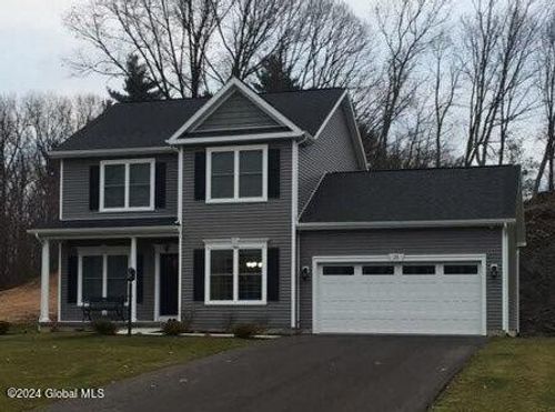 3 Jack Dr, Mechanicville, NY, 12118-3574 | Card Image