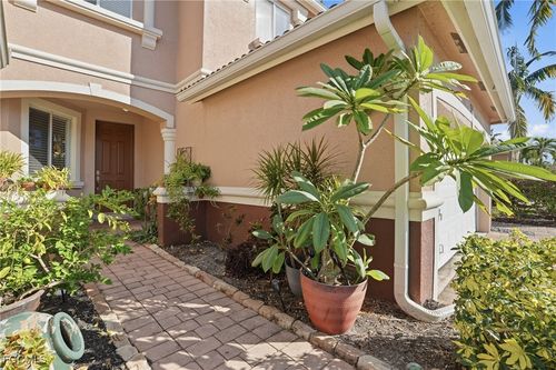 17537 Cherry Ridge Ln, FORT MYERS, FL, 33967-5138 | Card Image