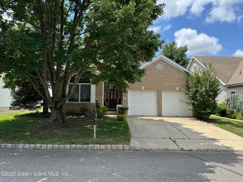 77 Harwood Rd, Monroe, NJ, 08831-2676 | Card Image