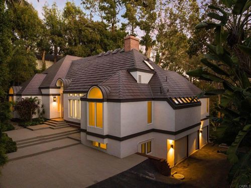 1765 Ivy Rd, Oceanside, CA, 92054-5640 | Card Image