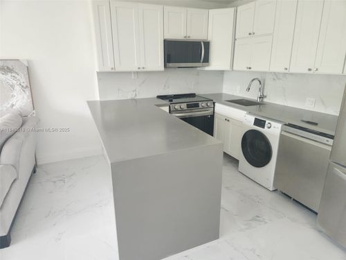 206-206 Suffolk E, Boca Raton, FL, 33434-4977 | Card Image