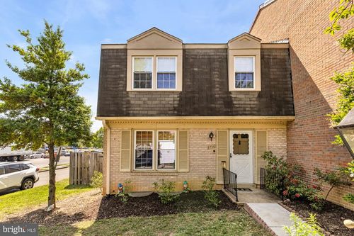 5730 Thomas Edison Ct, Alexandria, VA, 22310-2730 | Card Image