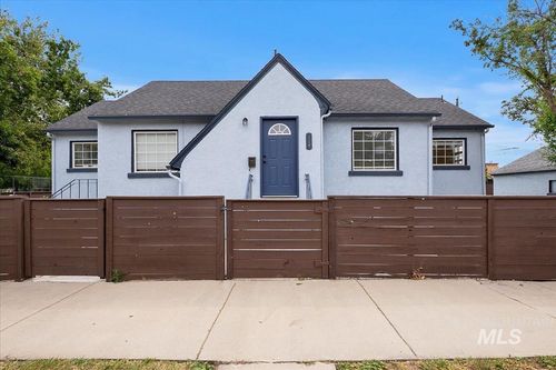 2323 W Idaho St, Boise, ID, 83702-4837 | Card Image