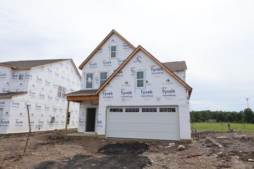 5900 Creekview Dr, Powell, OH, 43065-9969 | Card Image