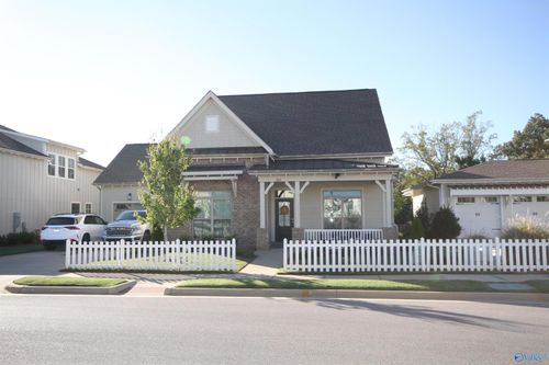 302 Clift Home Place Dr, Madison, AL, 35757-5514 | Card Image