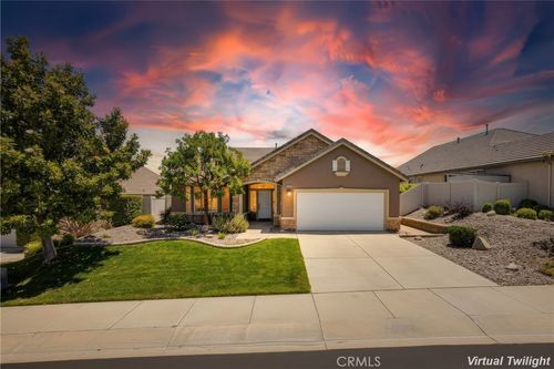 468 Yellowstone Park, Beaumont, CA, 92223-3407 | Card Image