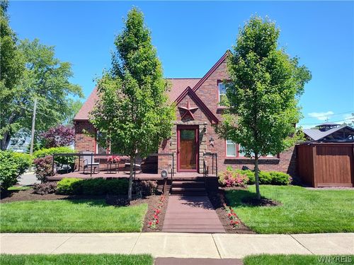 110 Labelle Ave, Buffalo, NY, 14219-1638 | Card Image