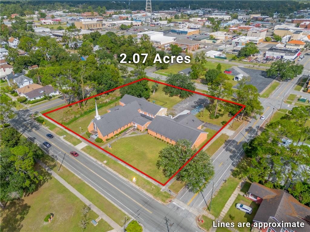 Commercial Sale in Waycross 3