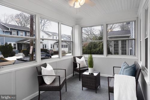 25 Preston Ave, Ewing, NJ, 08618-3209 | Card Image