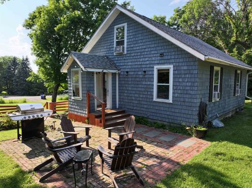 164 W Shore Rd, Grand Isle, VT, 05458-2103 | Card Image