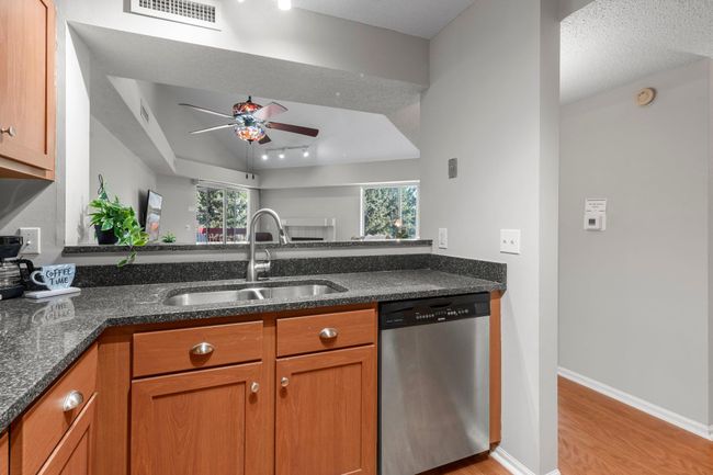 APT-6316 - 7420 Edinborough Way, Condo with 2 bedrooms, 1 bathrooms and null parking in Edina MN | Image 4