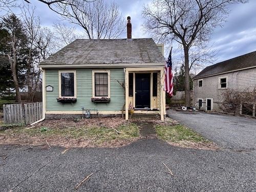 246 North St, Hingham, MA, 02043-2127 | Card Image