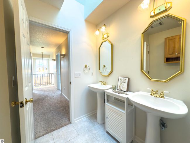 318 Red Maple Ln, House other with 3 bedrooms, 3 bathrooms and null parking in Shepherd MI | Image 33