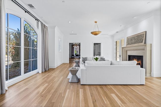 11021 Royalshire Dr, House other with 5 bedrooms, 9 bathrooms and null parking in Dallas TX | Image 14