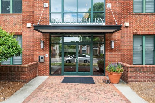 apt-108-300 Finsbury St, Durham, NC, 27703-8232 | Card Image