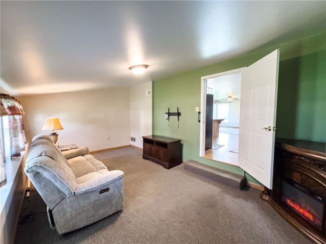 1307 Beech St, House other with 3 bedrooms, 2 bathrooms and null parking in Marshall IL | Image 19