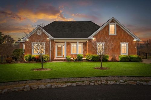 330 Juliet Dr, Hopkinsville, KY, 42240-8728 | Card Image