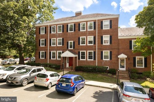 a1-2888 S Buchanan St, ARLINGTON, VA, 22206-1346 | Card Image