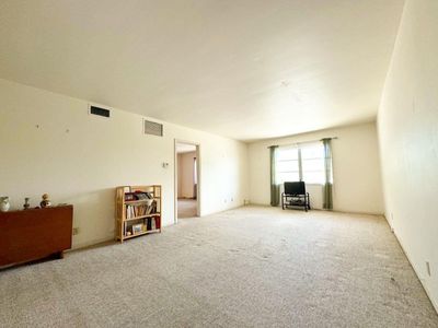 207G - 119 Ne 19th Ct, Condo with 1 bedrooms, 1 bathrooms and null parking in Wilton Manors FL | Image 2