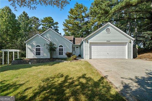 2740 Country Creek Way Nw, Kennesaw, GA, 30152-2592 | Card Image