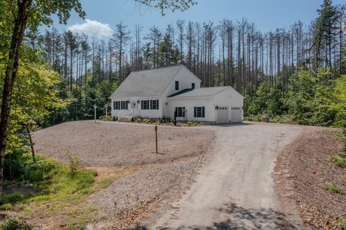 4 Sandy Point Rd, Center Barnstead, NH, 03225-3618 | Card Image