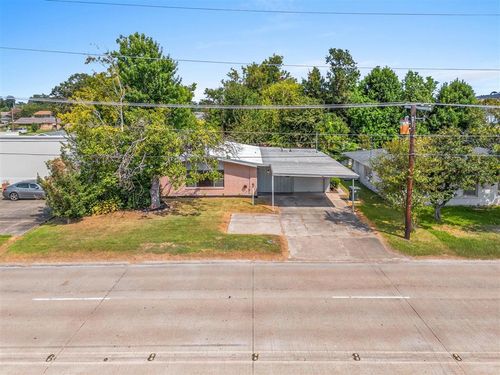 2215 Lake St Street, Lake Charles, LA, 70601 | Card Image