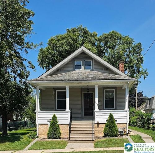 129 E Washington Ave, BETHLEHEM, PA, 18018-2518 | Card Image