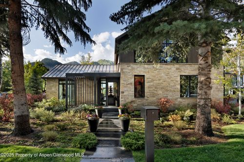 219 N Monarch St, Aspen, CO, 81611-1441 | Card Image