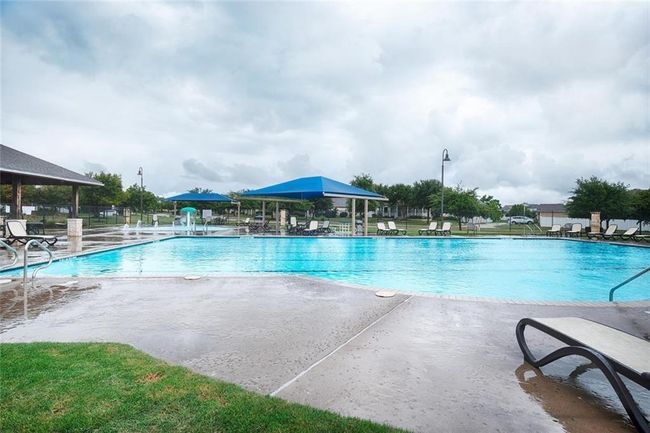 Community pool | Image 21