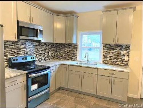 56-54-56 Valley Ave, Walden, NY, 12586-1434 | Card Image