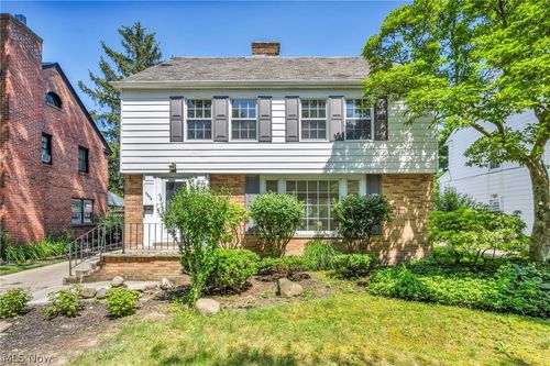 3635 Tolland Rd, Shaker Heights, OH, 44122-5140 | Card Image