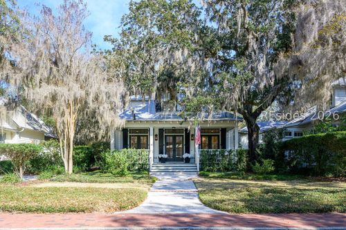 15 S Drayton St, Bluffton, SC, 29910-8310 | Card Image