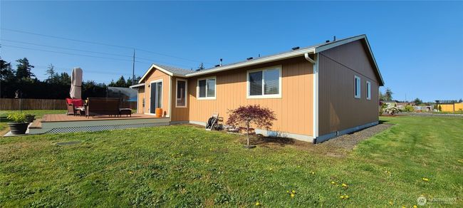 Northeast View | Image 5