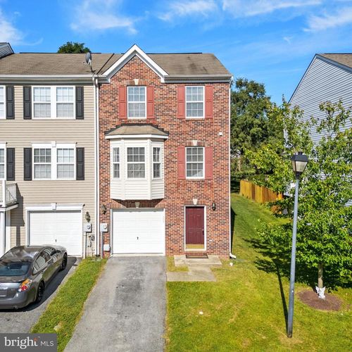 77 Eldon Dr, CHARLES TOWN, WV, 25414-5507 | Card Image