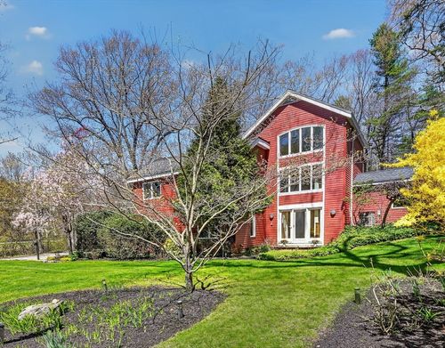 15 Mackintosh Ln, Lincoln, MA, 01773-3203 | Card Image