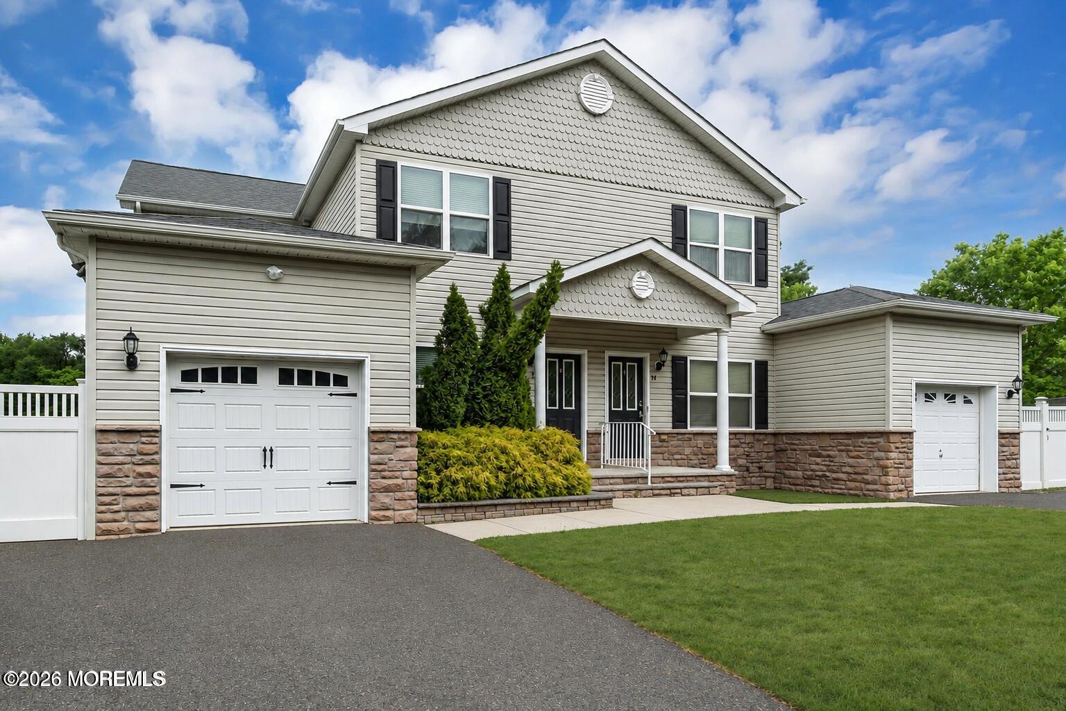Residential in Manalapan 2