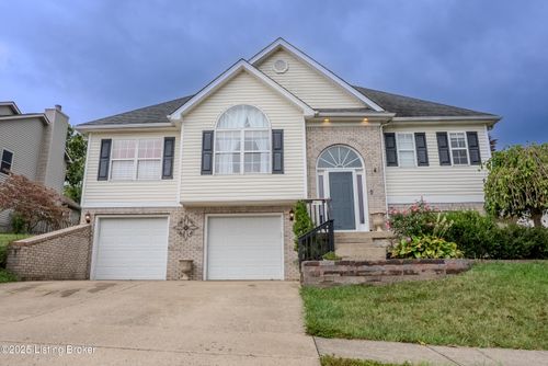 275 Grand Central Dr, Simpsonville, KY, 40067-5406 | Card Image