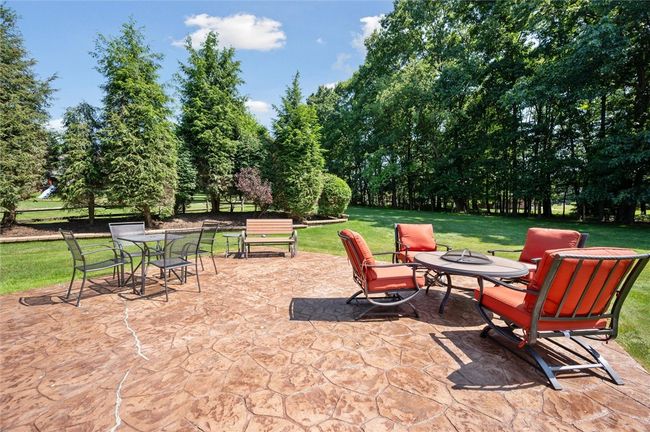 205 Elmhurst Circle, House other with 4 bedrooms, 4 bathrooms and 3 parking in Cranberry Twp PA | Image 45