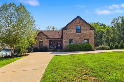 405 Tom Link Rd, Cottontown, TN, 37048-9239 | Card Image