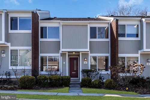 32 Gordon Way, Princeton, NJ, 08540-3956 | Card Image